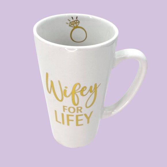 NWT WIFEY FOR LIFEY TALL WHITE & GOLD CERAMIC MUG WEDDING BRIDE GIFT RING - Picture 1 of 6